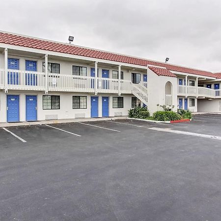 Motel 6-Salinas, Ca - North Monterey Area Bagian luar foto