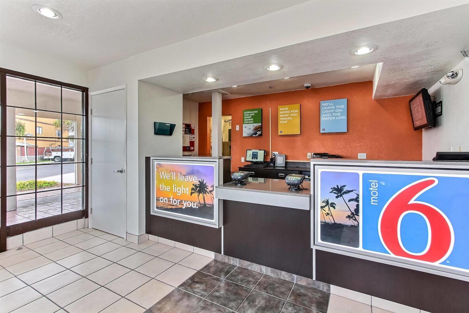 Motel 6-Salinas, Ca - North Monterey Area Bagian luar foto