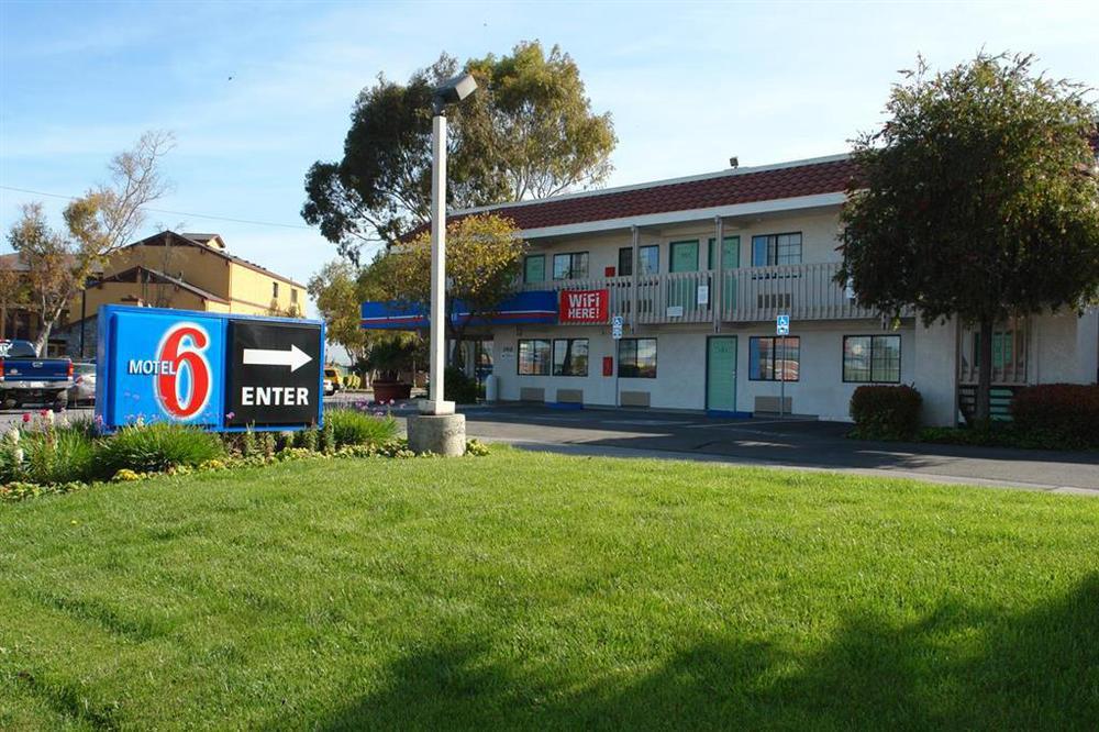 Motel 6-Salinas, Ca - North Monterey Area Bagian luar foto